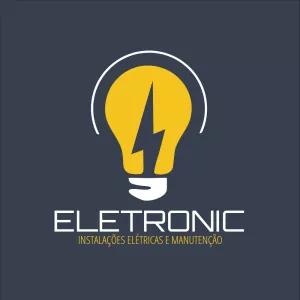 Logo Eletricista com Raio e Lâmpada para Editar Online
